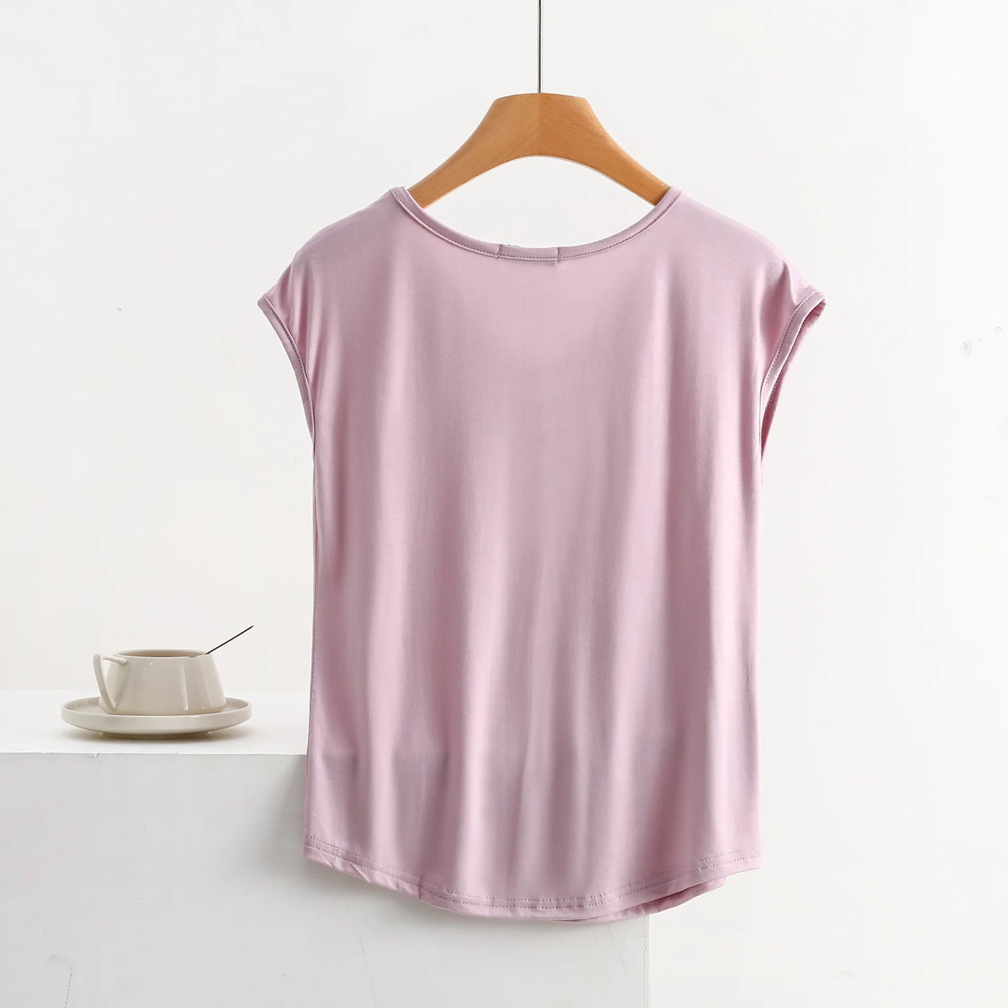 Elan Vee Sleeveless Top